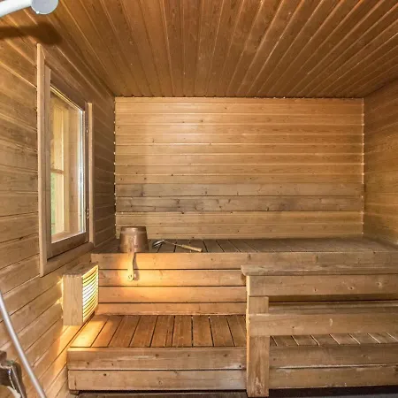 Merenneito Ferienhaus Heinjoki